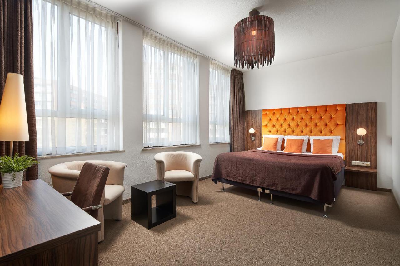 Hotel La Reine Eindhoven Dış mekan fotoğraf